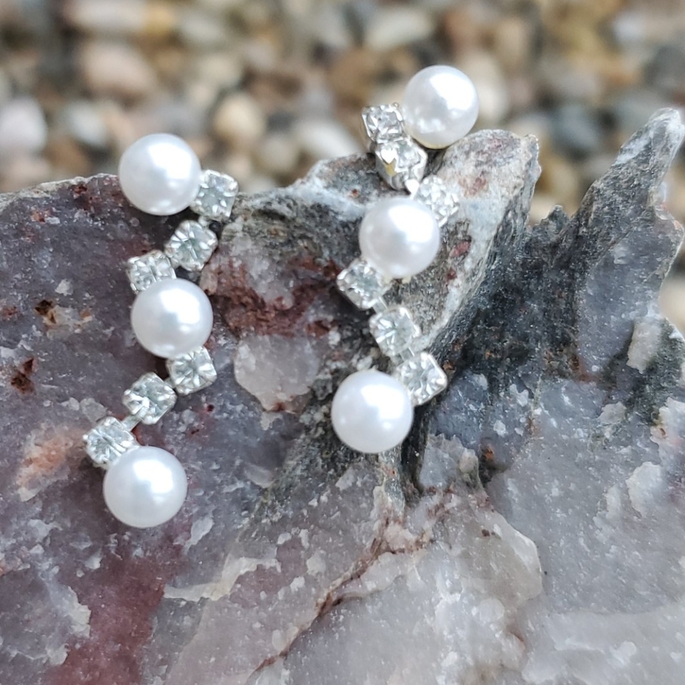 Beautiful cz earrings